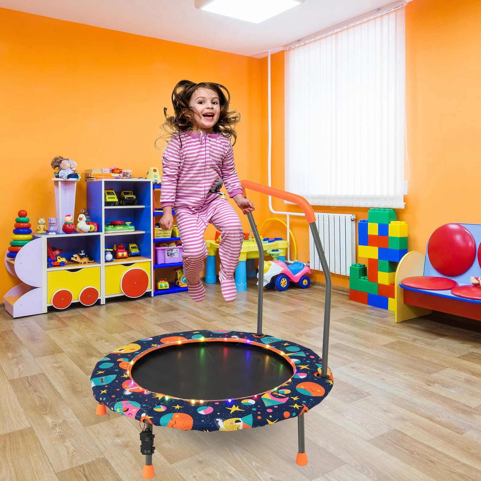 KOMFOTTEU Trampolino Elastico per Bambini dai 3 ai 6 anni, Ø 92 cm, Tappeto Elastico Bambini con Luci a LED, Mini Trampolino da Giardino con Manico e Tappetino di Sicurezza, Portata fino a 25 kg