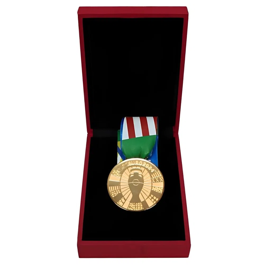 2024 Medaglia Campione di Calcio Oro 5 cm con Nastro, Medaglia Trofeo Calcio Souvenir per Tifosi, Regalo per Amanti del Calcio, Decorazione Collezione Sportiva